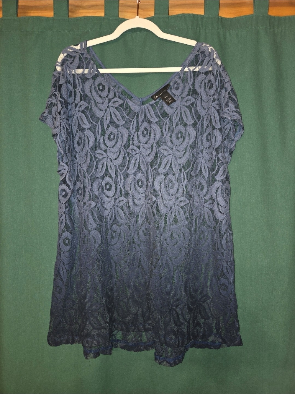 Navy Blue Ombre Sheer Lace Top with Floral Pattern Size 18/20